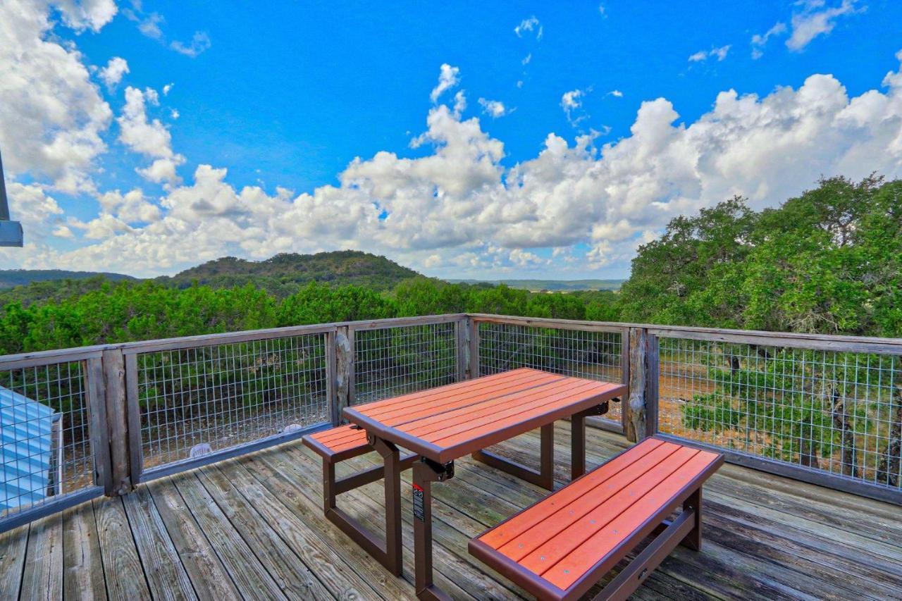 Log Cabin At Old Glory Ranch Wimberley Extérieur photo