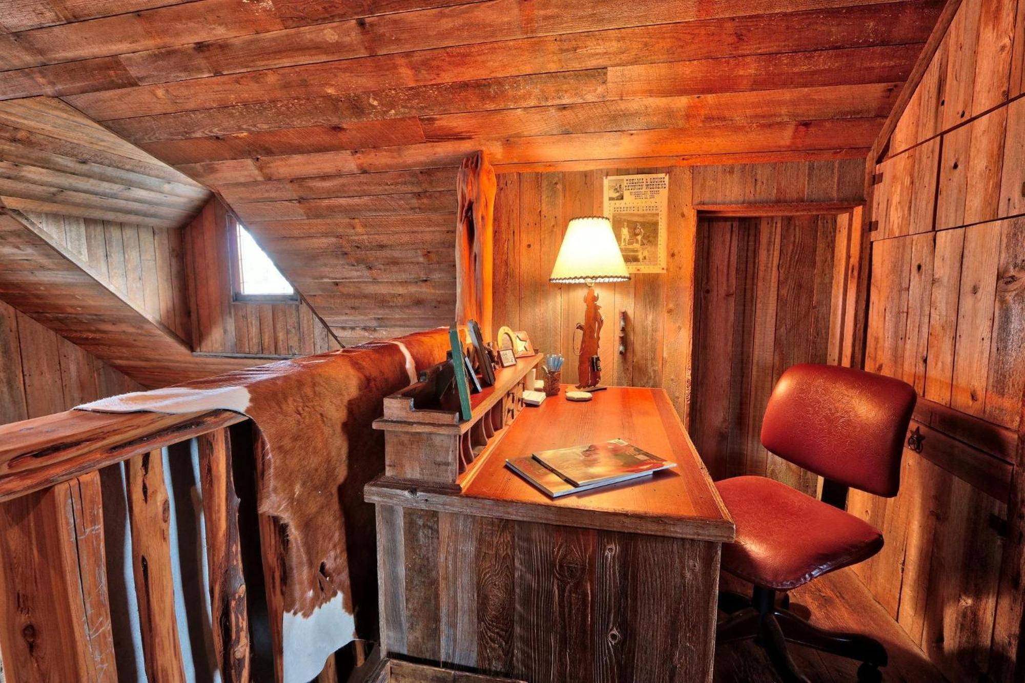 Log Cabin At Old Glory Ranch Wimberley Extérieur photo