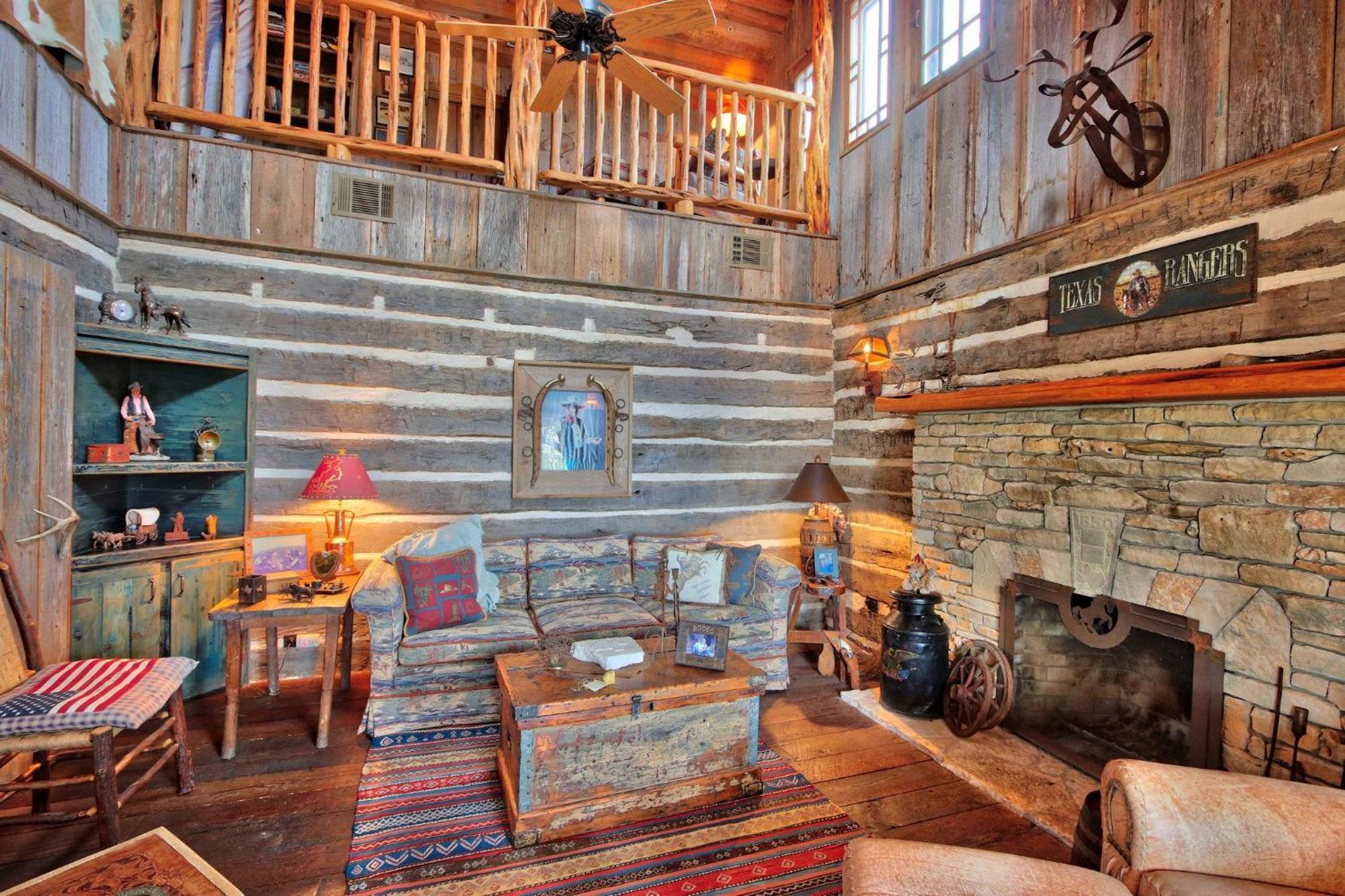 Log Cabin At Old Glory Ranch Wimberley Extérieur photo