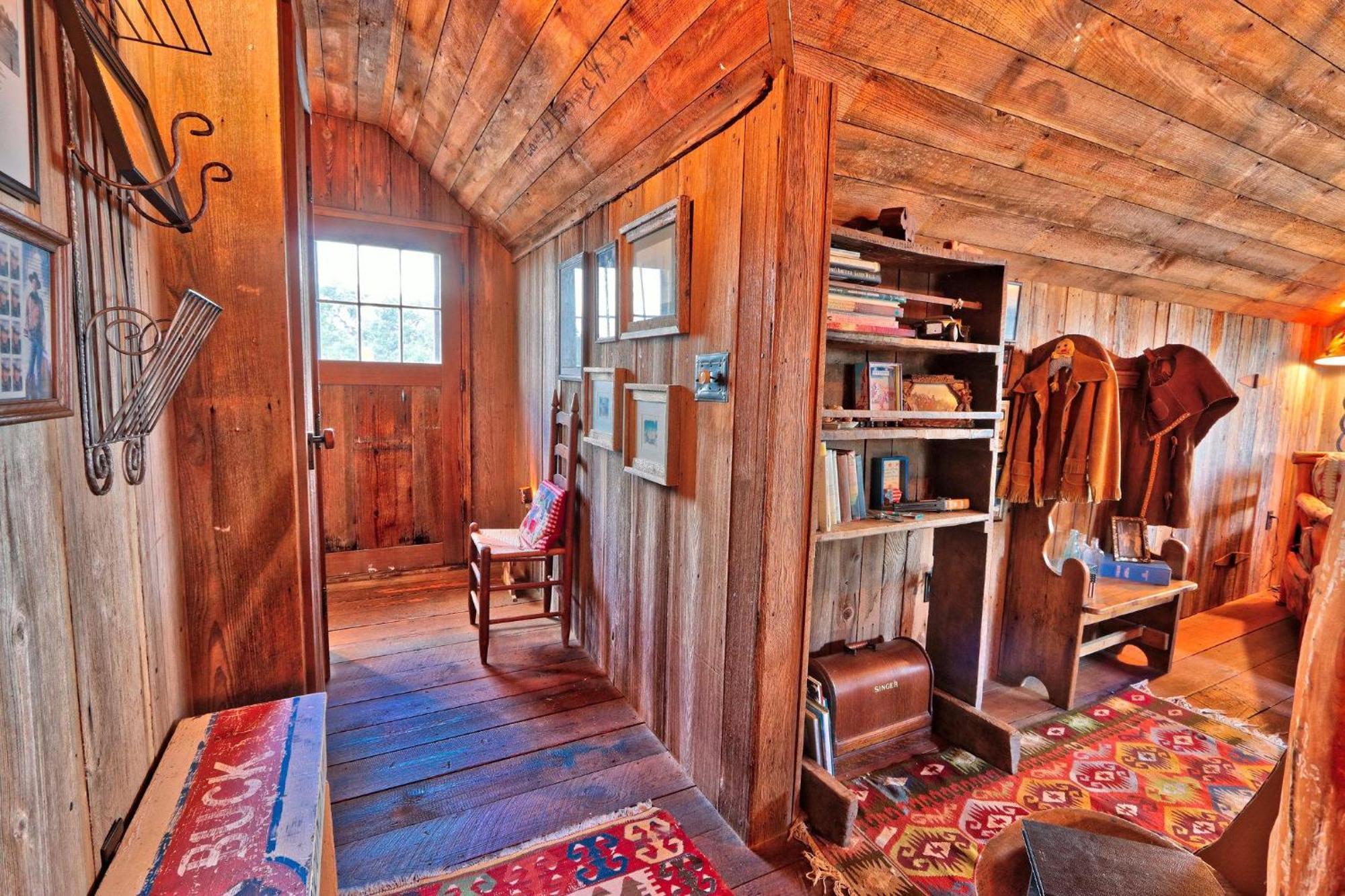 Log Cabin At Old Glory Ranch Wimberley Extérieur photo
